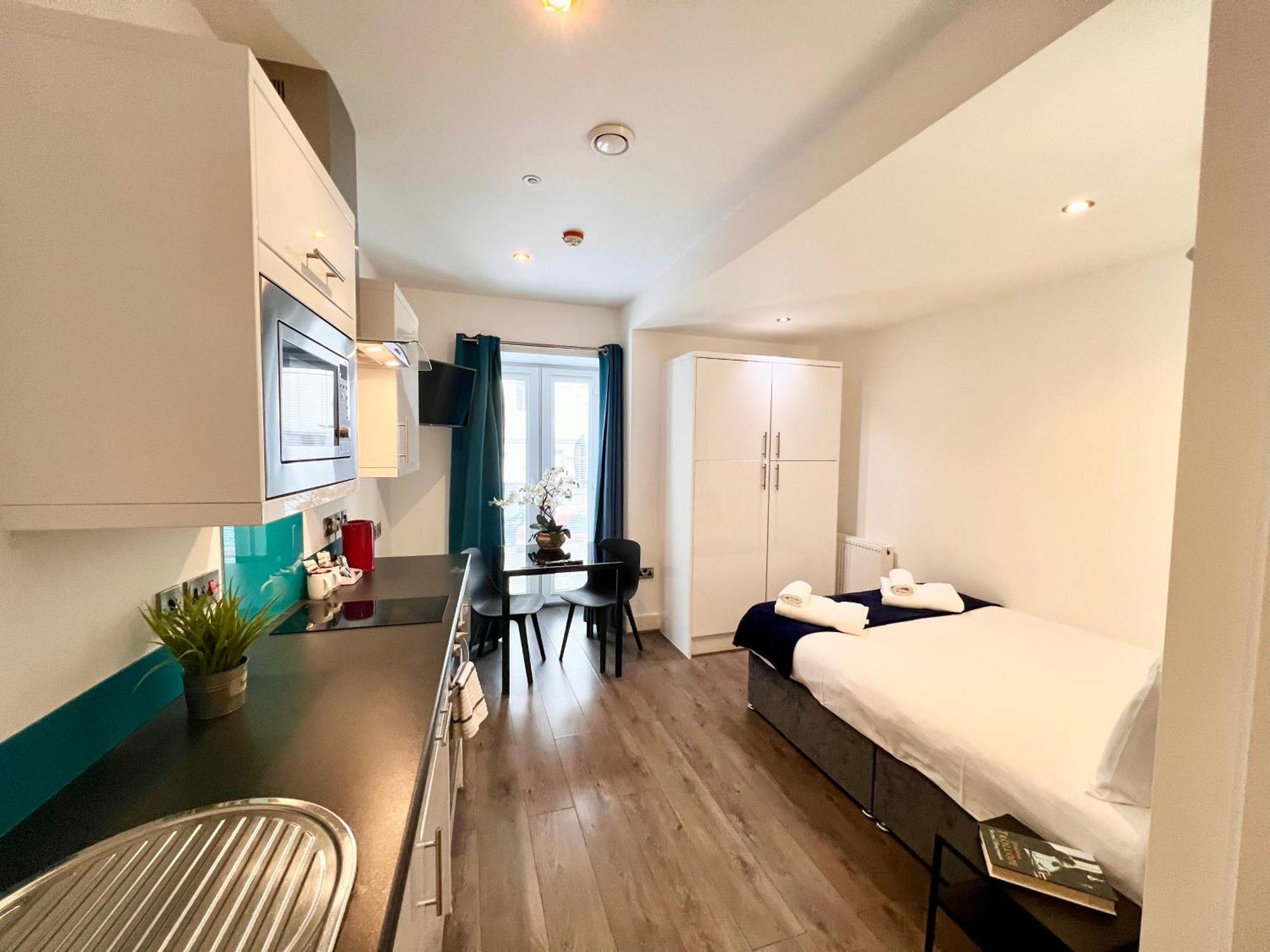 Foxhouse Studio Apartments プリマス エクステリア 写真