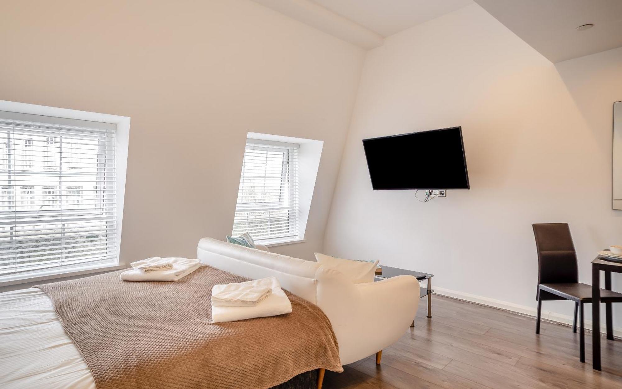 Foxhouse Studio Apartments プリマス エクステリア 写真