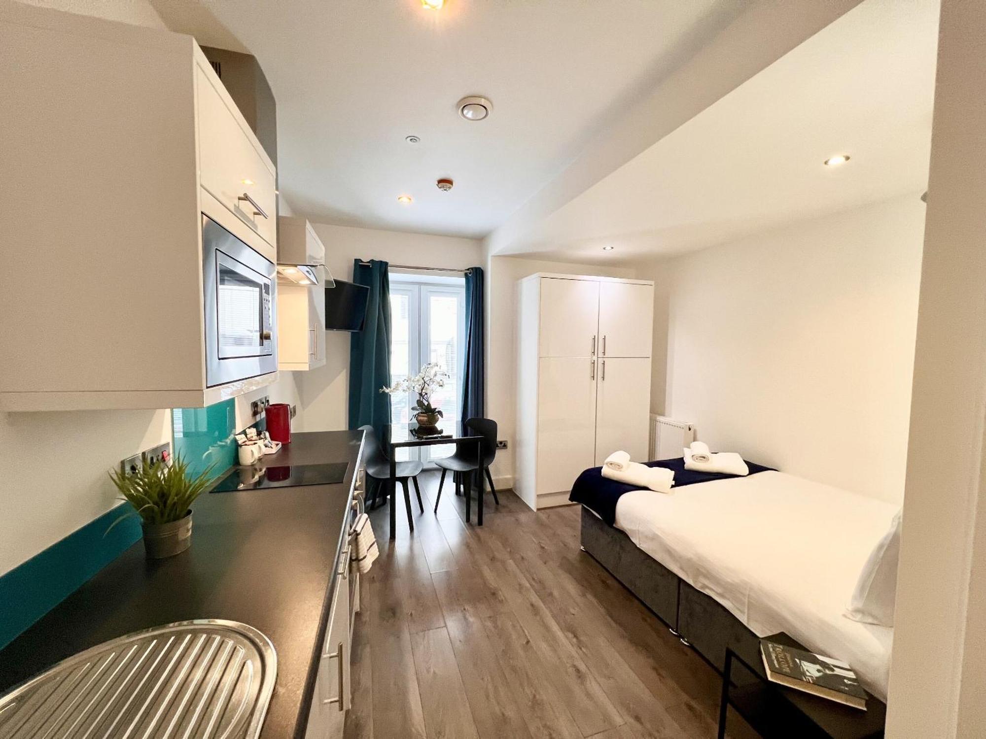 Foxhouse Studio Apartments プリマス エクステリア 写真